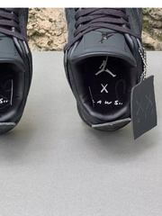 Jordan Retro 4 Kaws